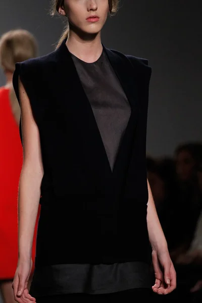 Look 22